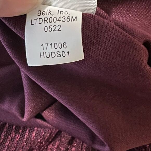 The Limited Burgundy Wine Sequin Halter Neck Mini Dress Size XL - Picture 8 of 9